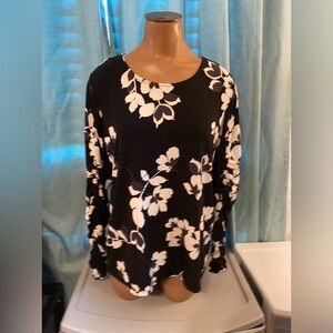 Black And White Size Medium Floral Calvin Klein Long Sleeve Polyester Top